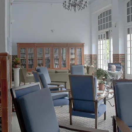 Gran Balneario Banos De Montemayor