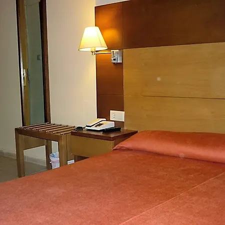 Gran Balneario فندق بانيوس دي مونتيمايور