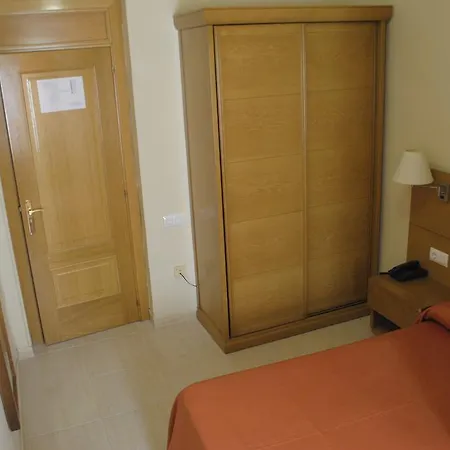 Gran Balneario Banos De Montemayor