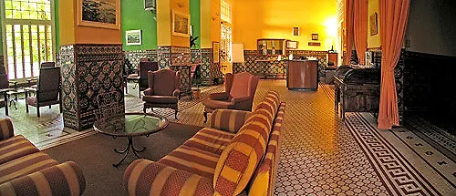 Gran Balneario Banos De Montemayor